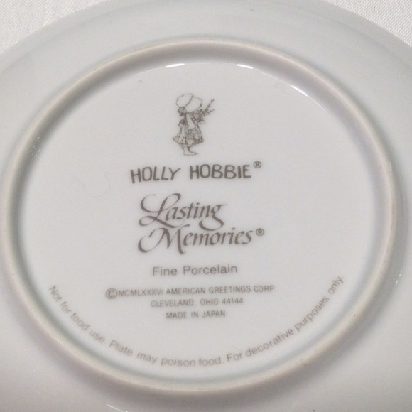 Holly Hobbie Lasting Memories Grandmother Plate - Picture 4 of 4